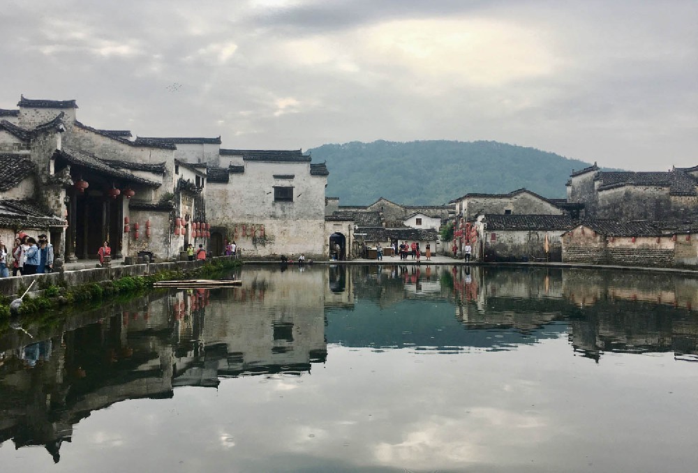 Photographed in 2018 in the courtyard of Anhui Hongcun Hui style residenc